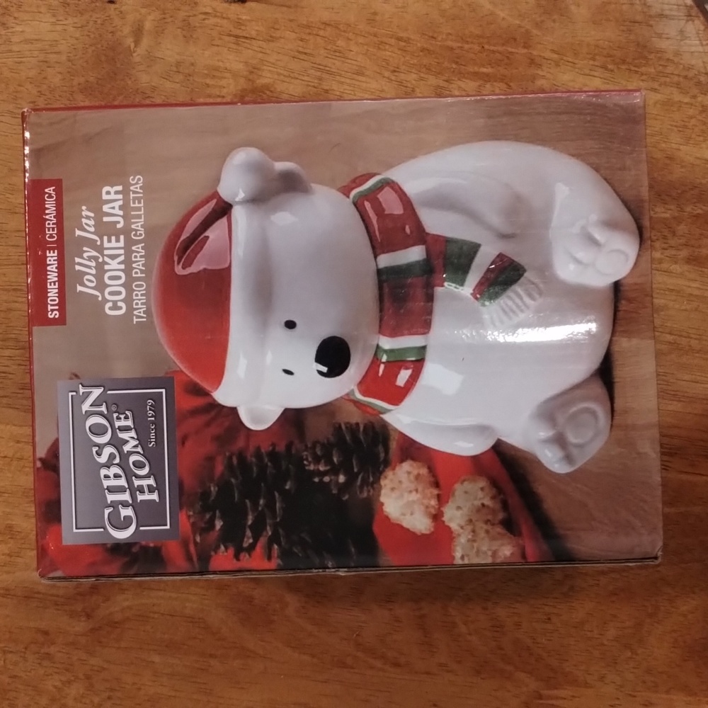 Gibson Jolly Jar 7.5 Inch Holiday Bear Cookie Jar